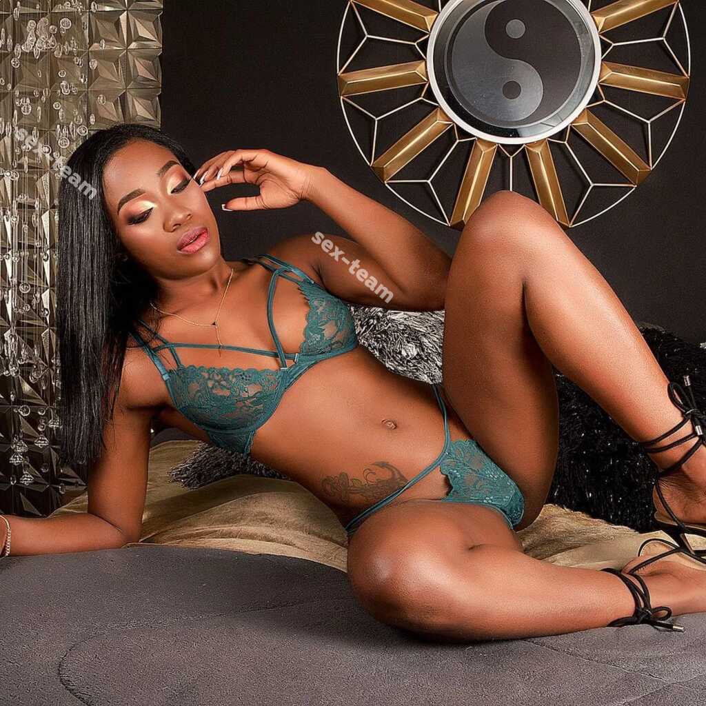 Bella